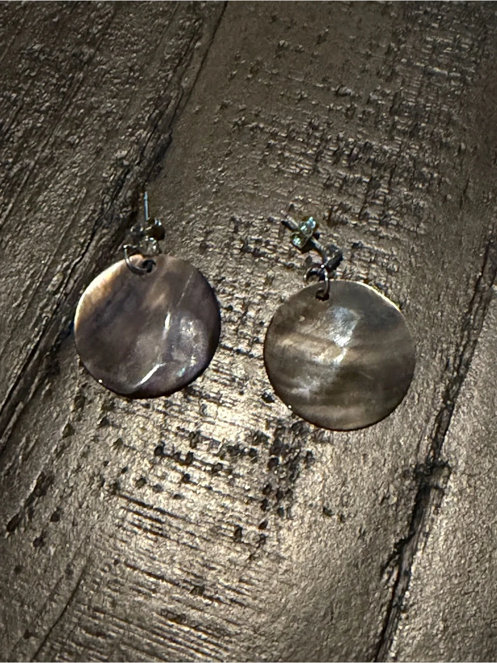 Women's Iridescent Gray Mother-of-Pearl Disc Drop Earrings